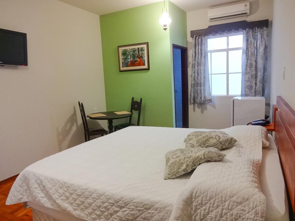 Hotel Colonial De ลอเรนา ภายนอก รูปภาพ